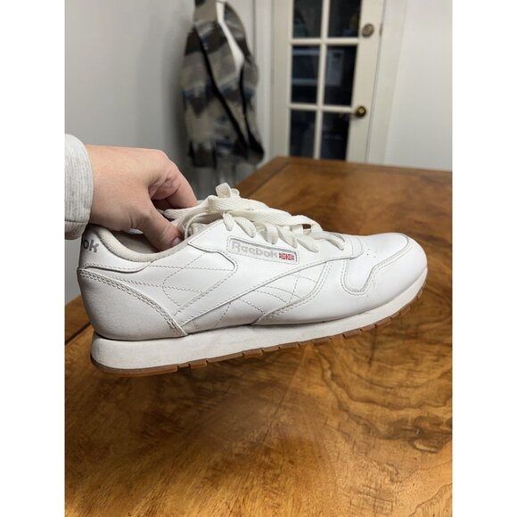 Reebok Classic Leather Women’s 8 Running Shoe Athletic Trainer Retro Sneakers - Picture 3 of 8
